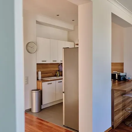 公寓 Stilvolle Altbauwohnung Nahe Duesseldorf Mit Balkon & Parkplatz 诺伊斯