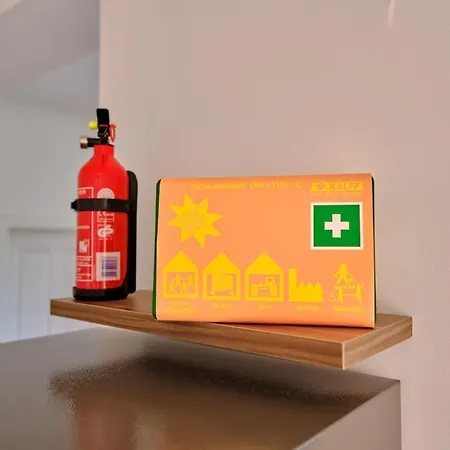 公寓 Stilvolle Altbauwohnung Nahe Duesseldorf Mit Balkon & Parkplatz *